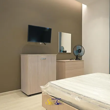 Luna Apartment *